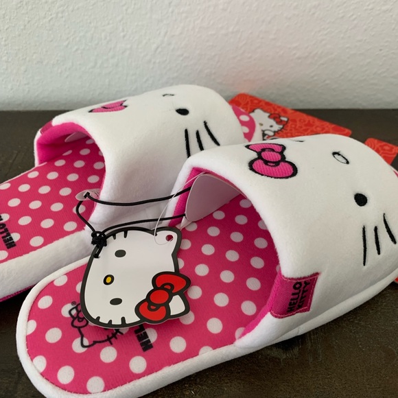 Hello Kitty Slippers Size Small 4-5 SANRIO WOMENS NEW - Picture 4 of 4